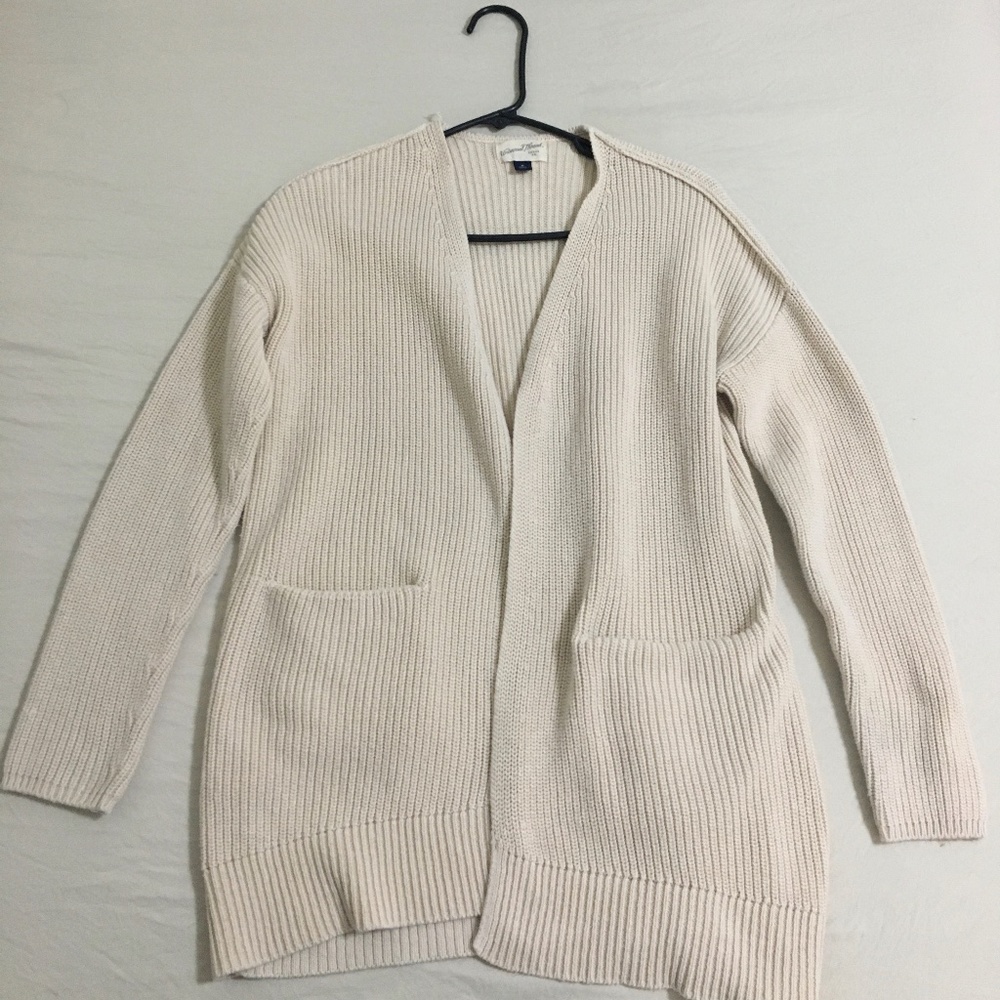 Universal Thread Cream Cardigan